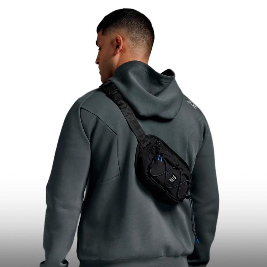 2XU Canguro Cross Body Black Surf