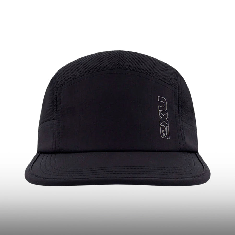 Gorra técnica 2XU Light Speed reflectiva para correr en asfalto o montaña