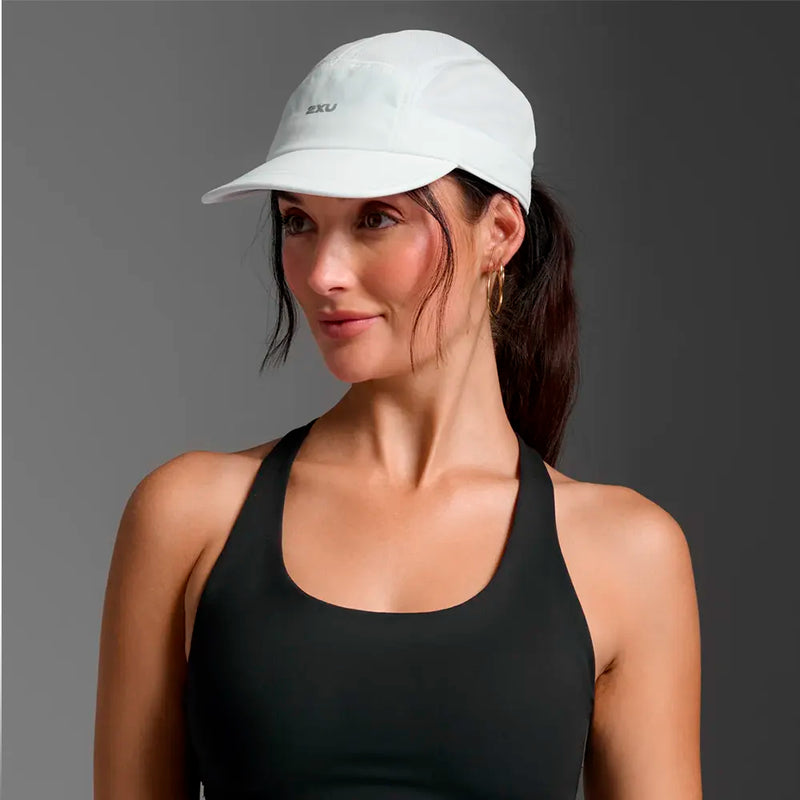2XU Gorra Light Speed Small Silver Reflective