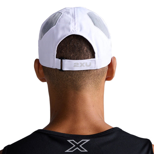 2XU Gorra Run Blanco