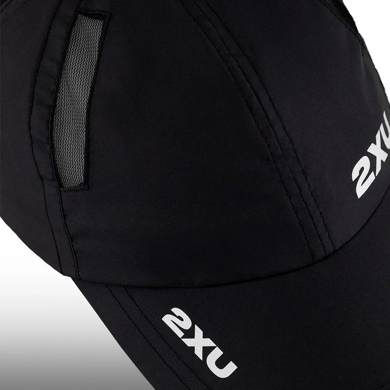 2XU Gorra Run Broche Black
