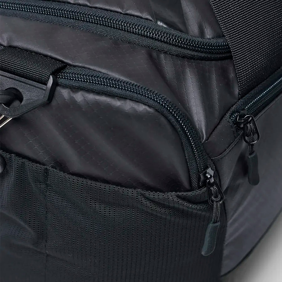 2XU Maleta GYM Black