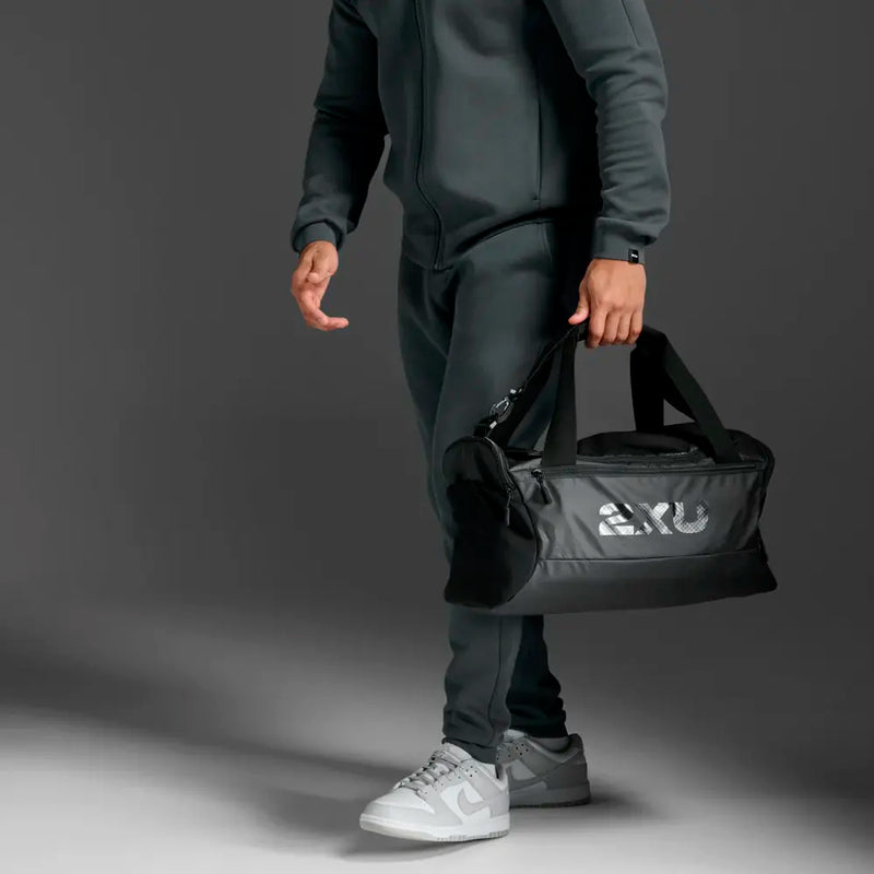 2XU Maleta GYM Black