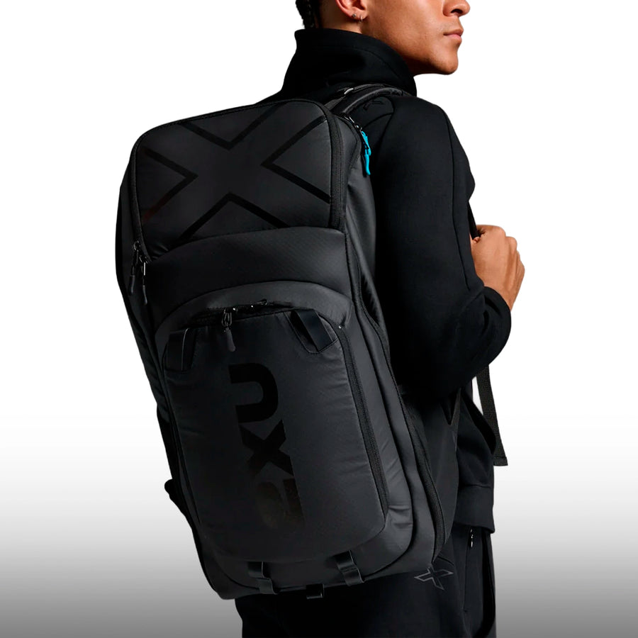 2XU Maleta Transition Black