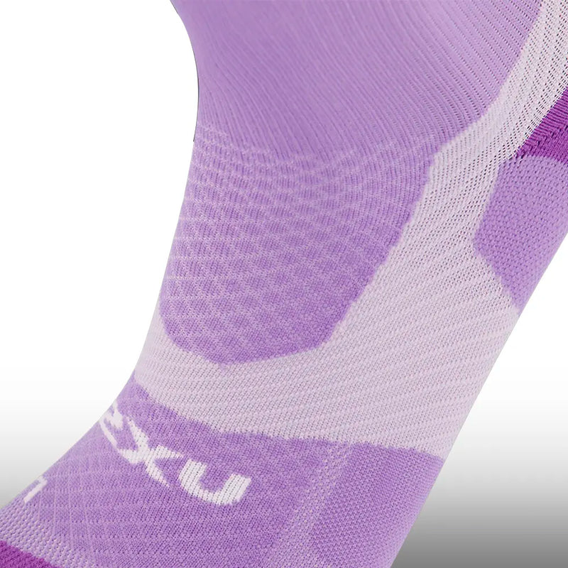 2XU Media Vectr Light Cushion Crew Grape Fizz