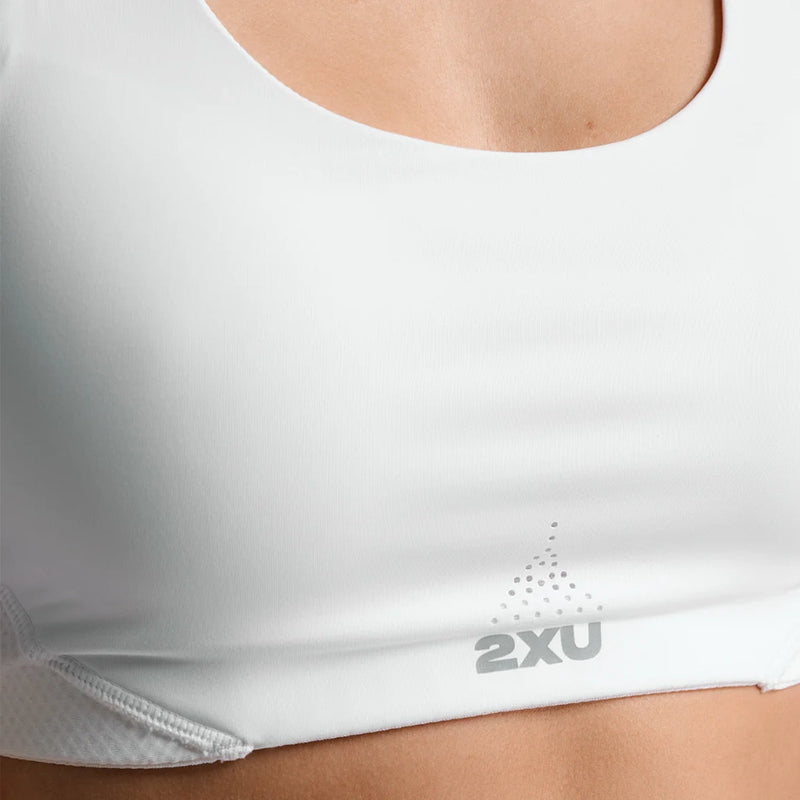 2XU Top Aero Mesh Medium Impact White Silver Reflective
