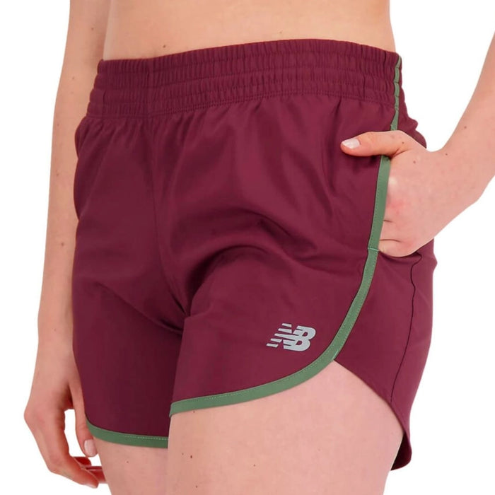 New Balance Short Accelerate 5" Mujer Vino