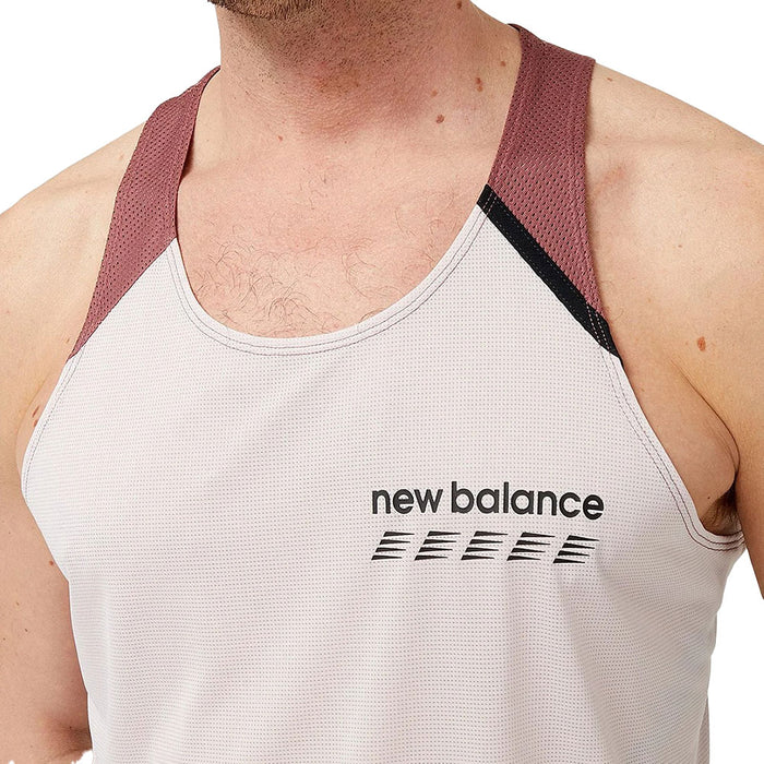 New Balance Camiseta Accelerate Pacer Hombre Beige