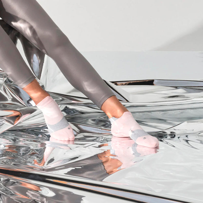 Feetures Elite Ultra Light No Show Tab Pink