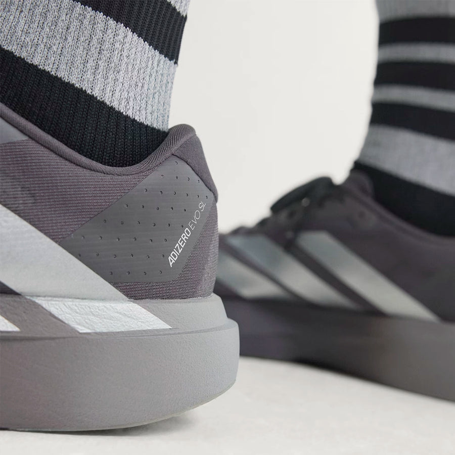 Adidas Adizero EVO SL Hombre Grey Strata Silver Metallic