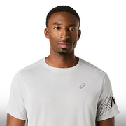 Asics Camiseta Icon SS Hombre Cloud Grey Midnight