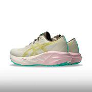 Asics Novablast 5 TR Mujer Light Dust Cacti