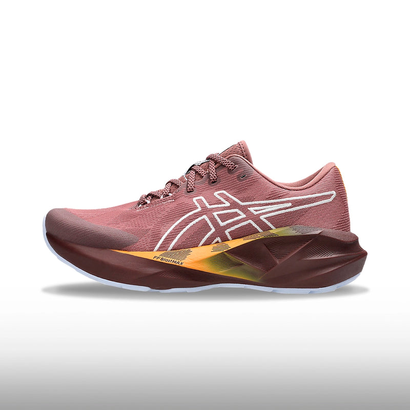 Asics Novablast 5 TR Mujer Nature Bathing Rubble Red