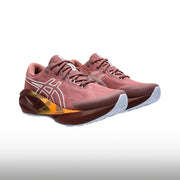 Asics Novablast 5 TR Mujer Nature Bathing Rubble Red