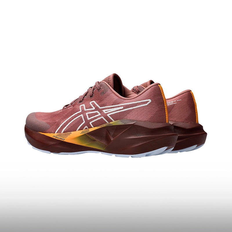 Asics Novablast 5 TR Mujer Nature Bathing Rubble Red