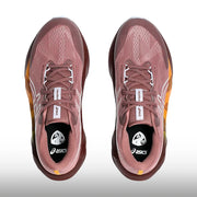 Asics Novablast 5 TR Mujer Nature Bathing Rubble Red