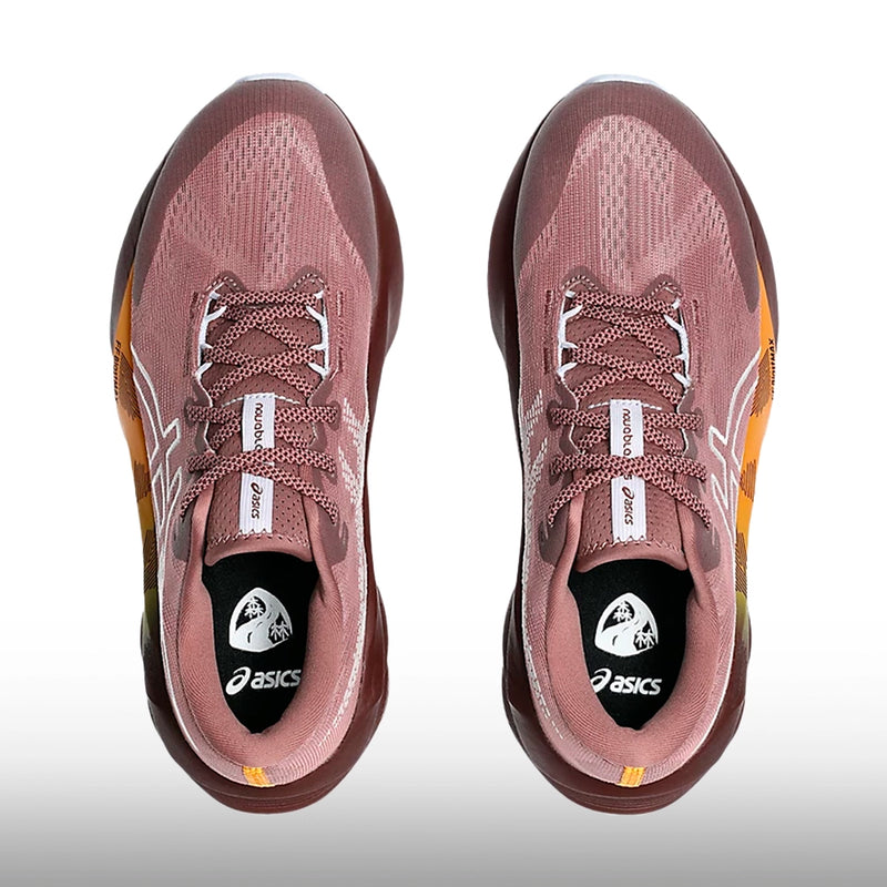 Asics Novablast 5 TR Mujer Nature Bathing Rubble Red