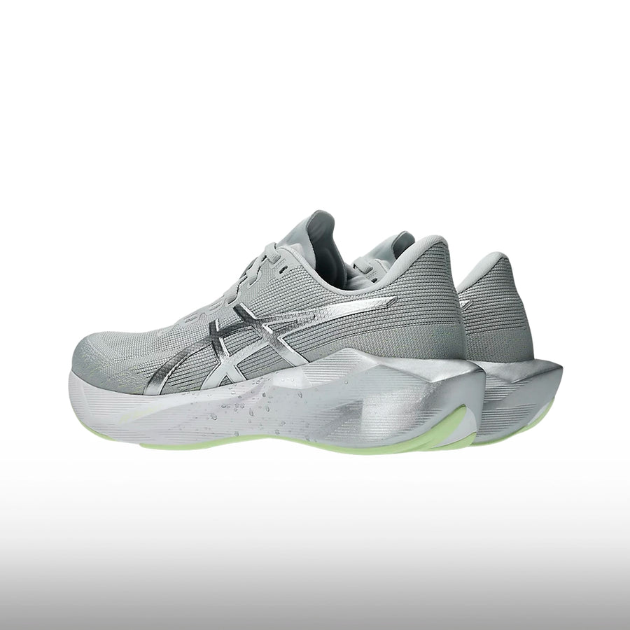 Asics Novablast 6 Mujer Platinum Glow Green