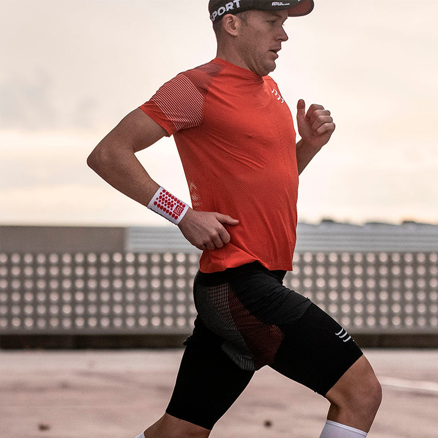 Compressport Muñequeras 3D.Dots White Red