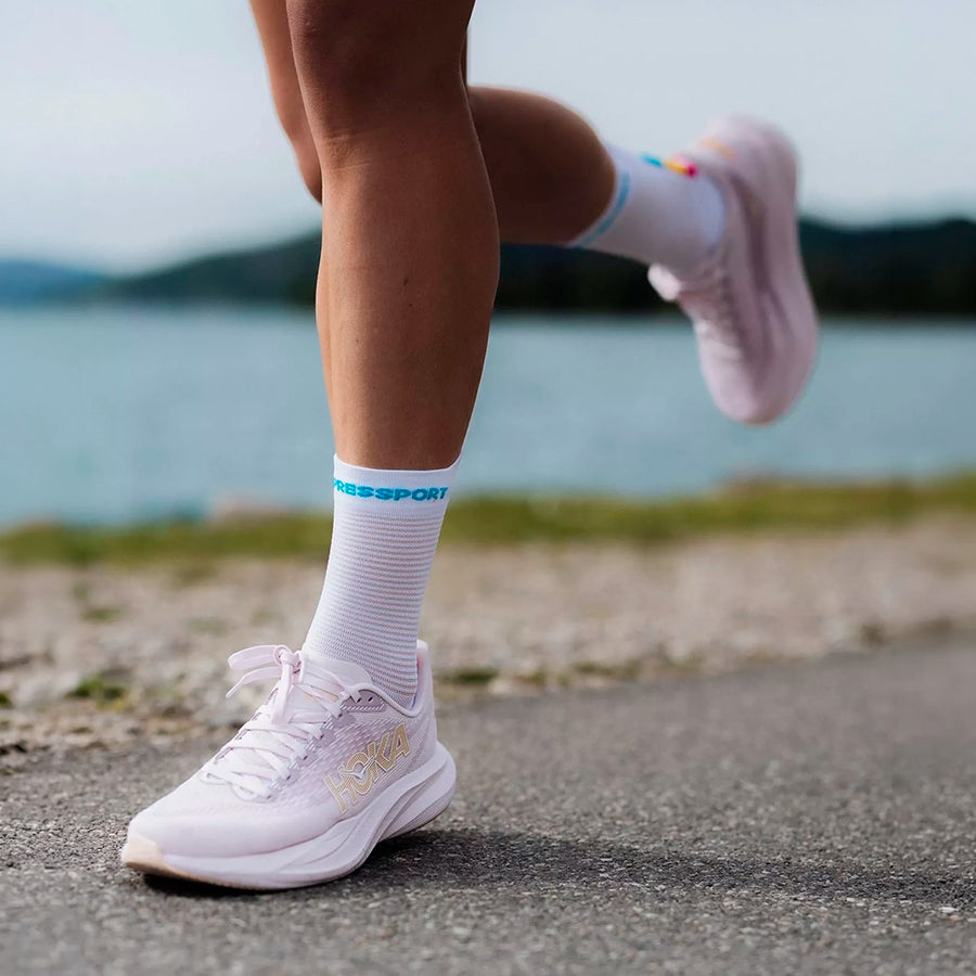 Compressport Pro Racing Socks V4.0 Run High Ironman 2026 White