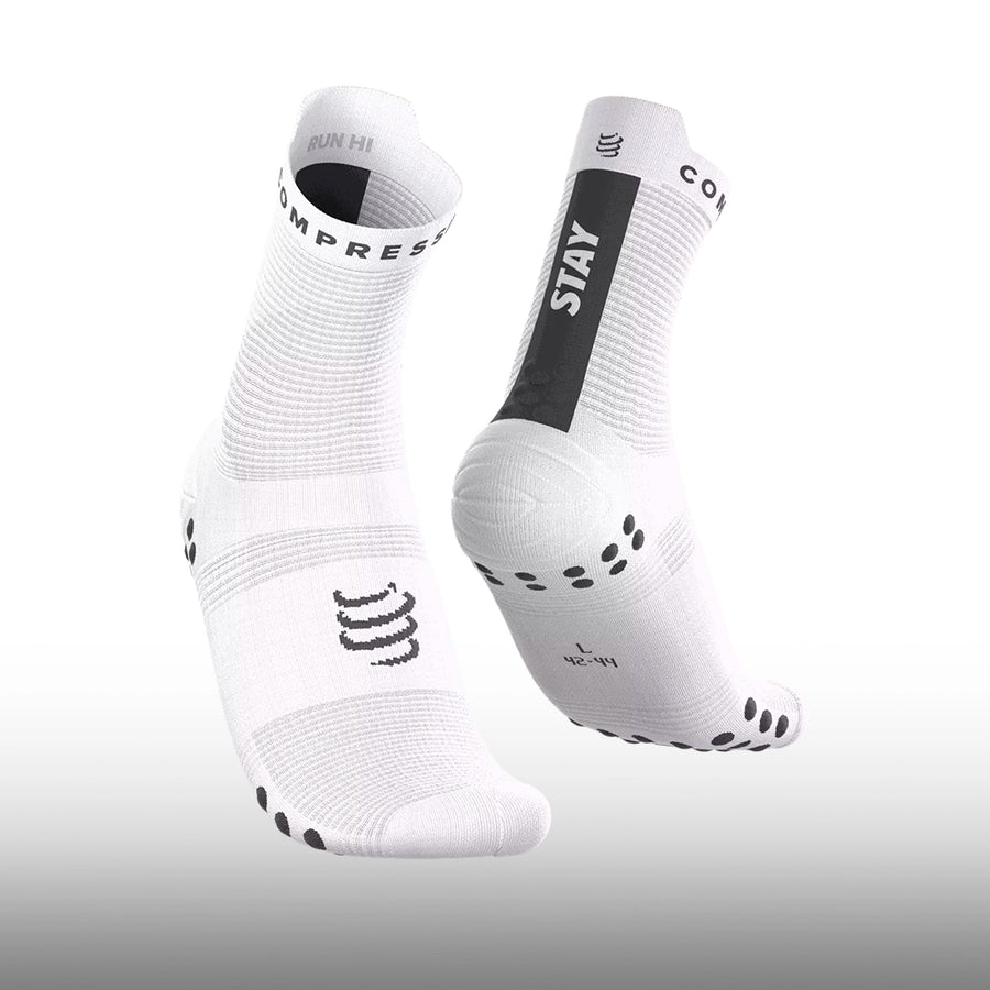 Compressport Pro Racing Socks V4.0 Run High Stay Behind Black