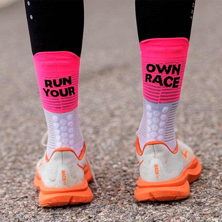 Compressport Pro Racing Socks V4.0 Run High Your Race Neon Pink