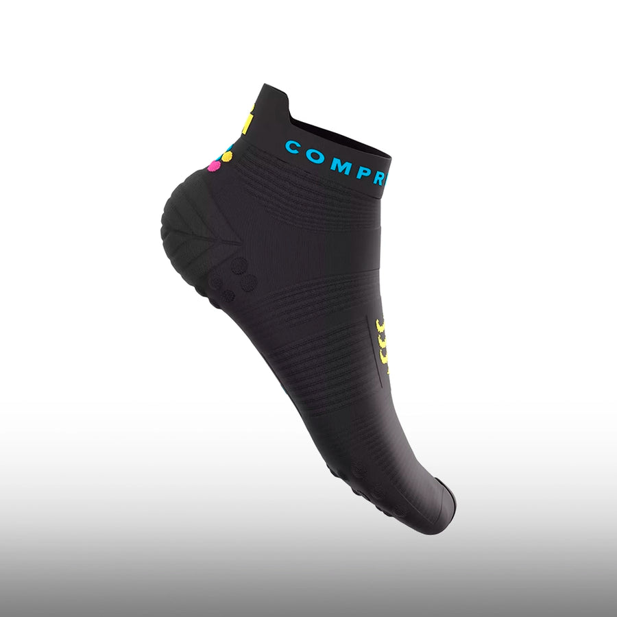 Compressport Pro Racing Socks v4.0 Run Low Ironman 2026 Black