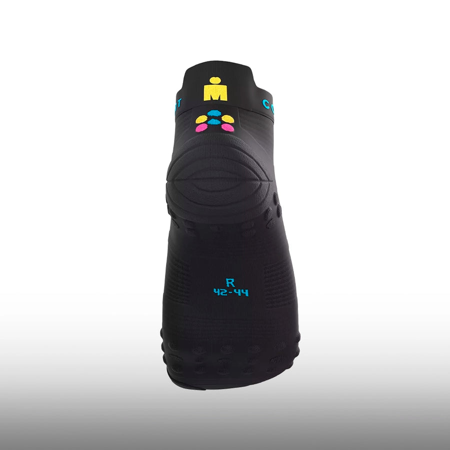 Compressport Pro Racing Socks v4.0 Run Low Ironman 2026 Black
