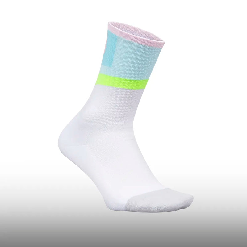 Feetures Elite Light Cushion Mini Crew Candy Court