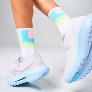 Feetures Elite Light Cushion Mini Crew Candy Court
