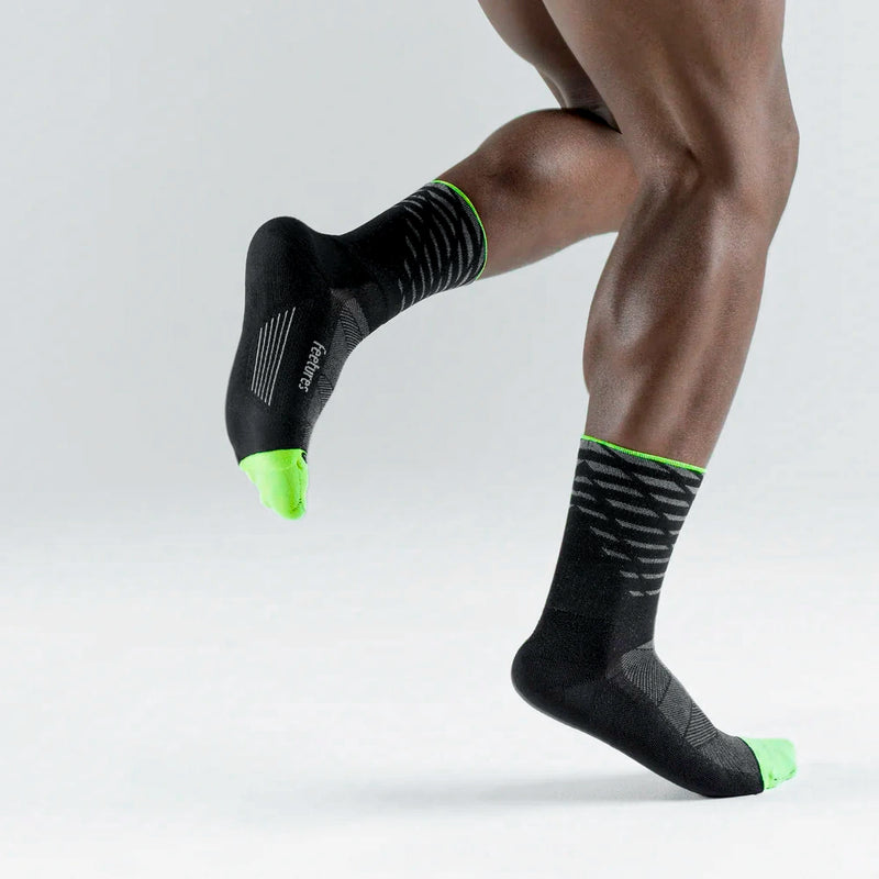 Feetures Elite Light Cushion Mini Crew Tempo Black