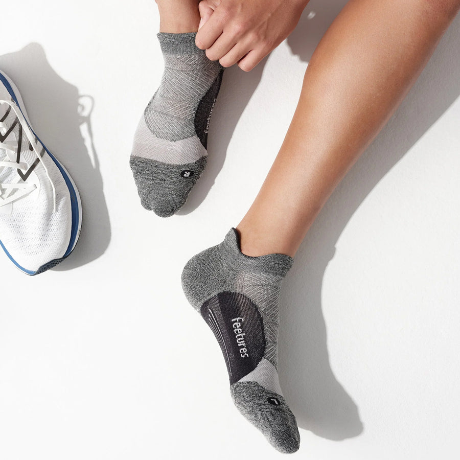 Feetures Elite Light Cushion No Show Tab Gray