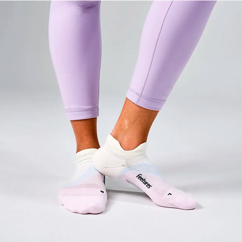 Feetures Elite Light Cushion No Show Tab Lilac Breeze
