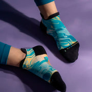 Feetures Elite Light Cushion No Show Tab Sunrise Lagoon