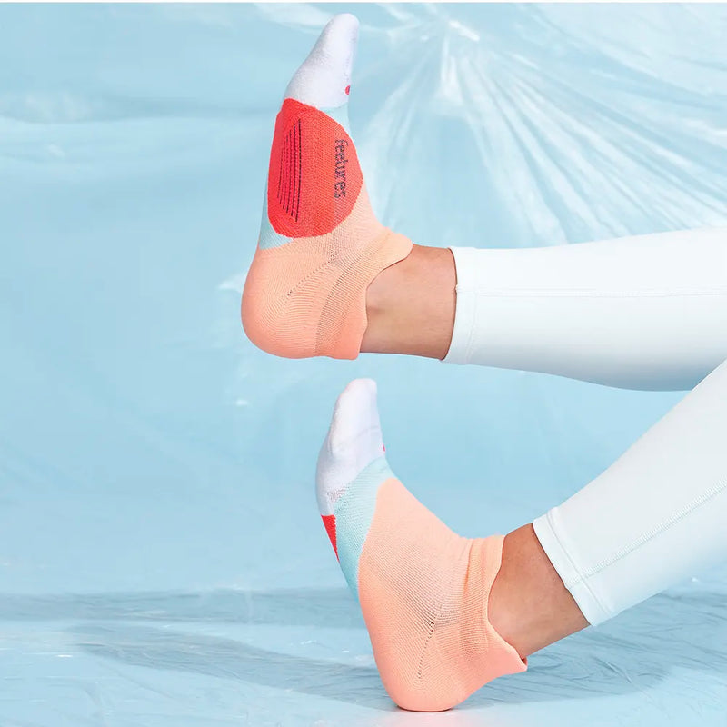 Feetures Elite Light Cushion No Show Tab Vibrant Reef