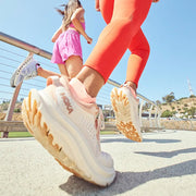 Feetures Elite Light Cushion No Show Tab Vibrant Reef