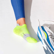 Feetures Elite Ultra Light No Show Tab 1