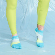 Feetures Elite Ultra Light No Show Tab Aqua Surf