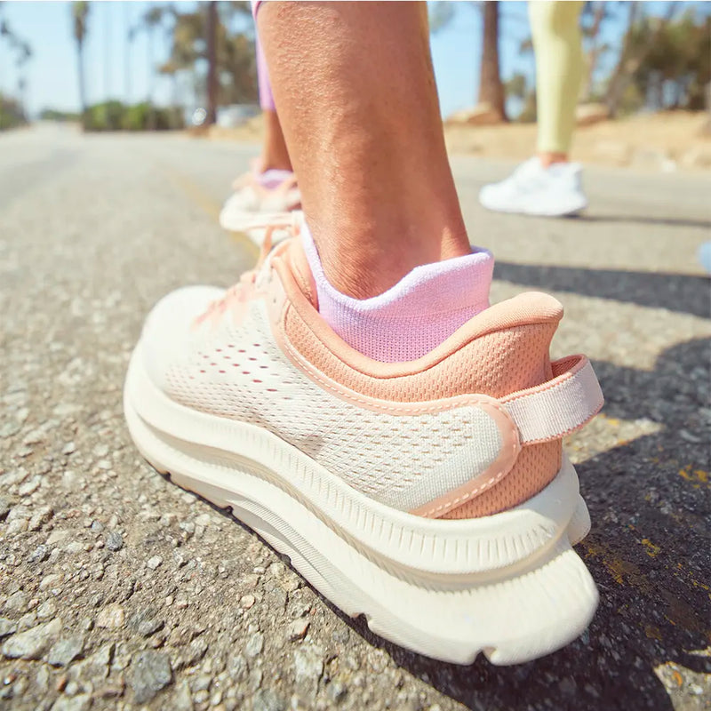 Feetures Elite Ultra Light No Show Tab Orchid Sunset