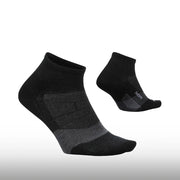 Feetures Merino 10 Ultra Light Quarter Charcoal