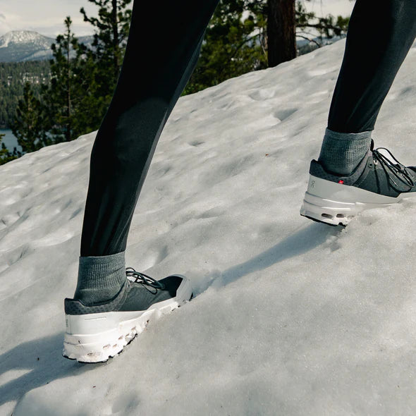 Feetures Merino 10 Ultra Light Quarter Gray