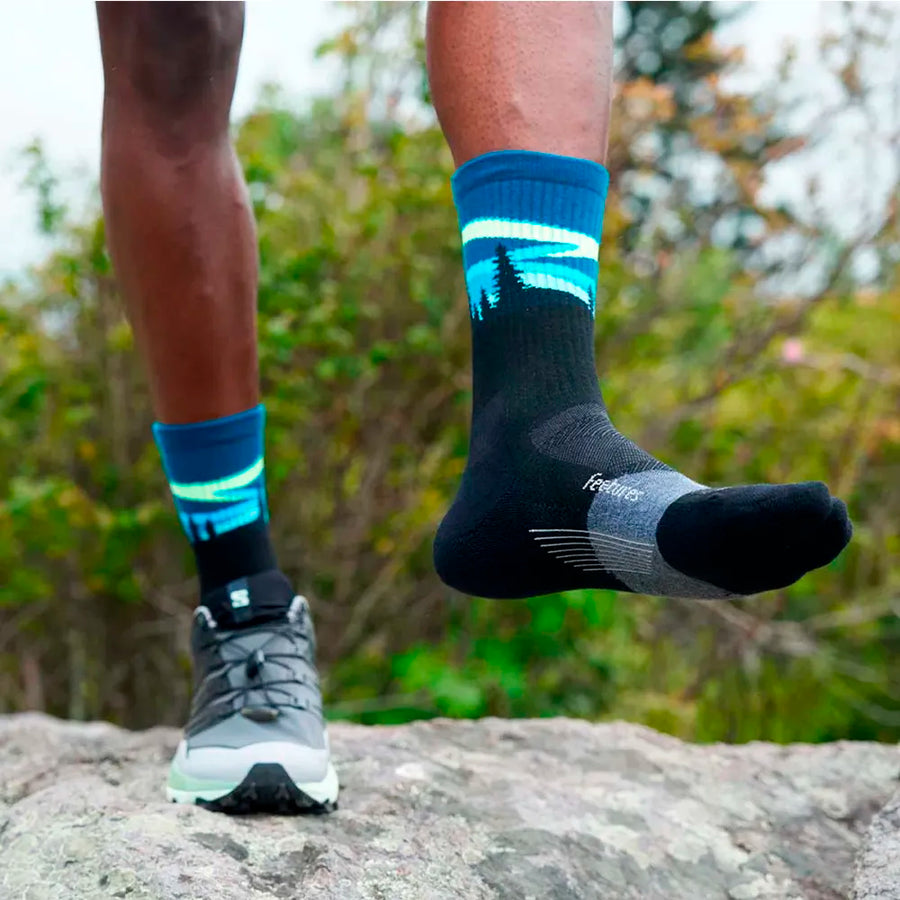 Feetures Trail Max Cushion Mini Crew Blue Aurora