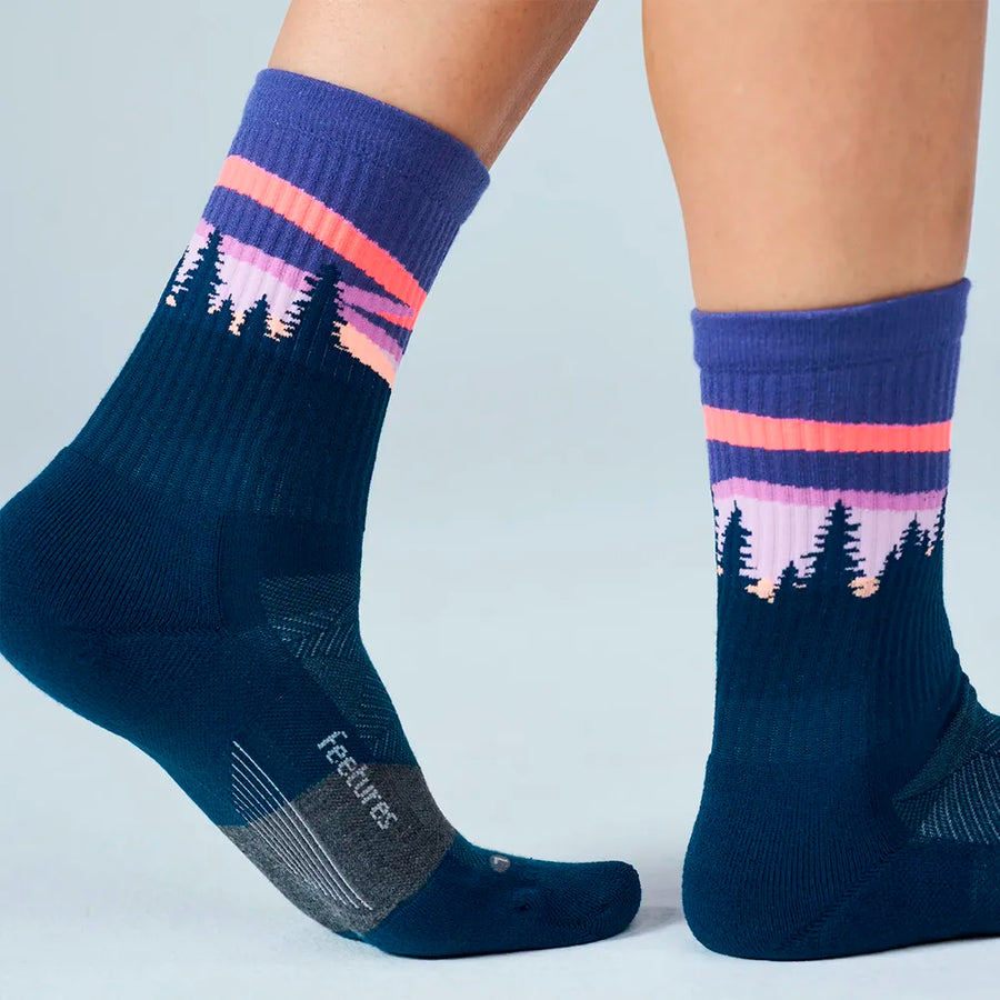 Feetures Trail Max Cushion Mini Crew Purple Aurora