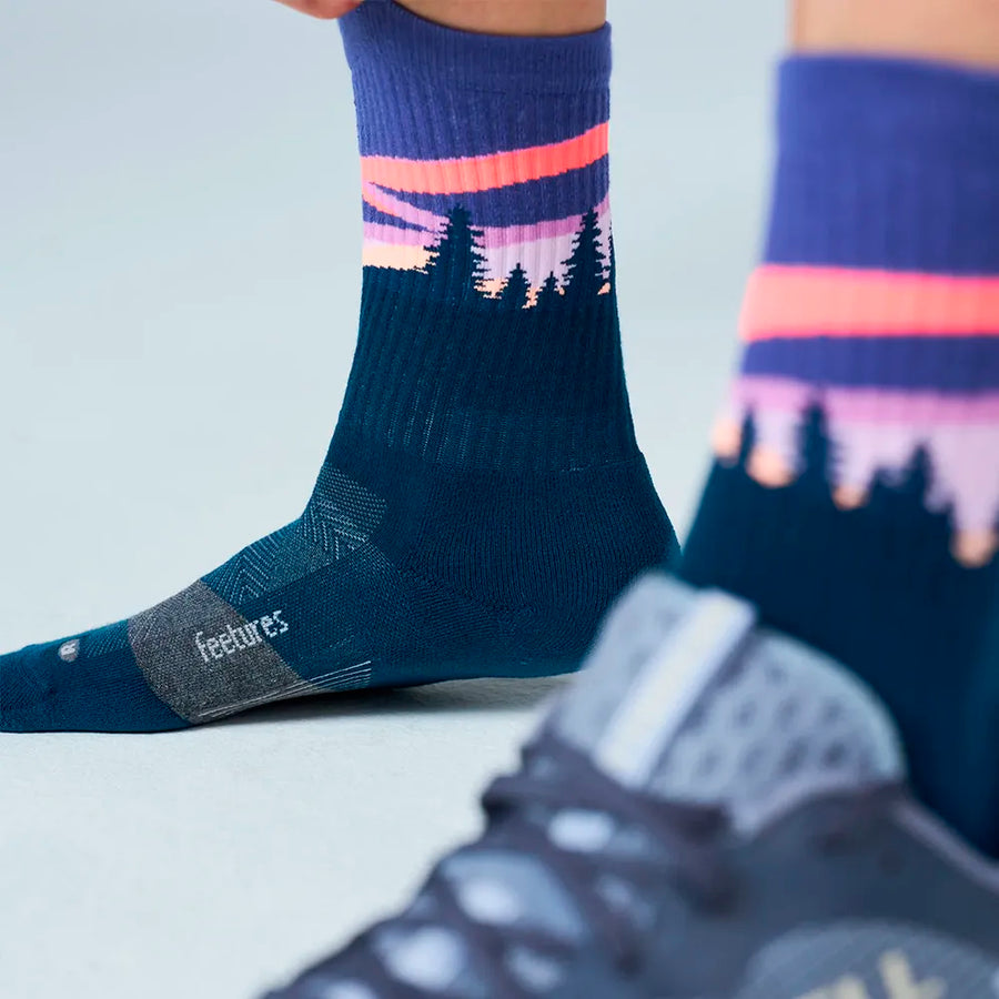 Feetures Trail Max Cushion Mini Crew Purple Aurora