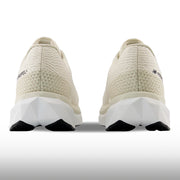 New Balance FuelCell Propel v5 Hombre Linen Navy Neo Flame