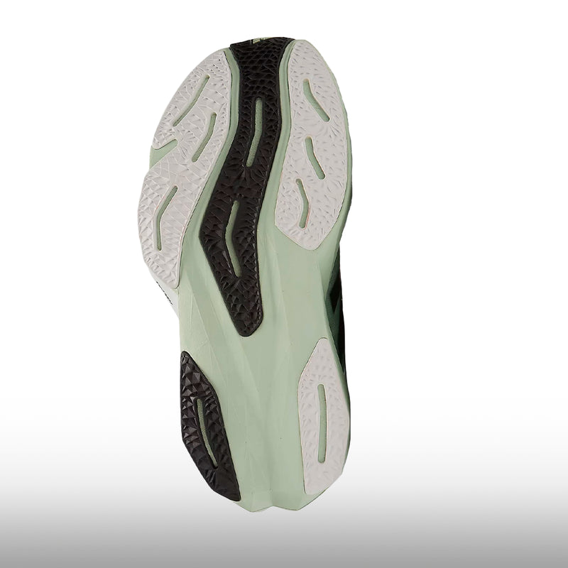 New Balance FuelCell Rebel V4 Mujer Clay Ash White