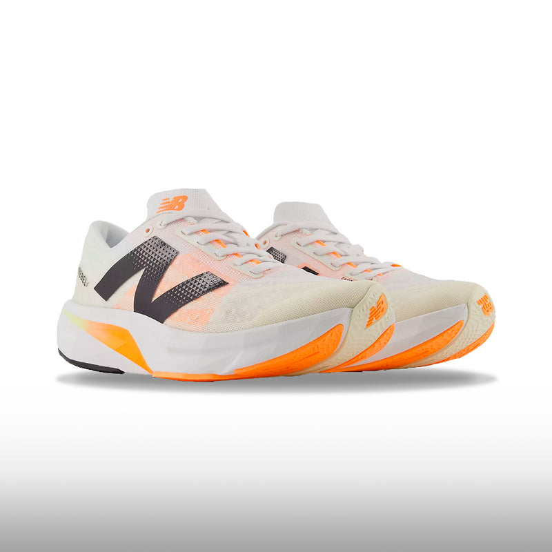 New Balance FuelCell Rebel V4 Mujer White Angora