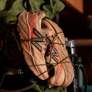 New Balance Fresh Foam X Hierro v9 Hombre Desert Clay Earth Shadow