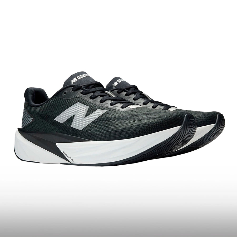 New Balance FuelCell Rebel v5 Hombre Black Silver Metallic