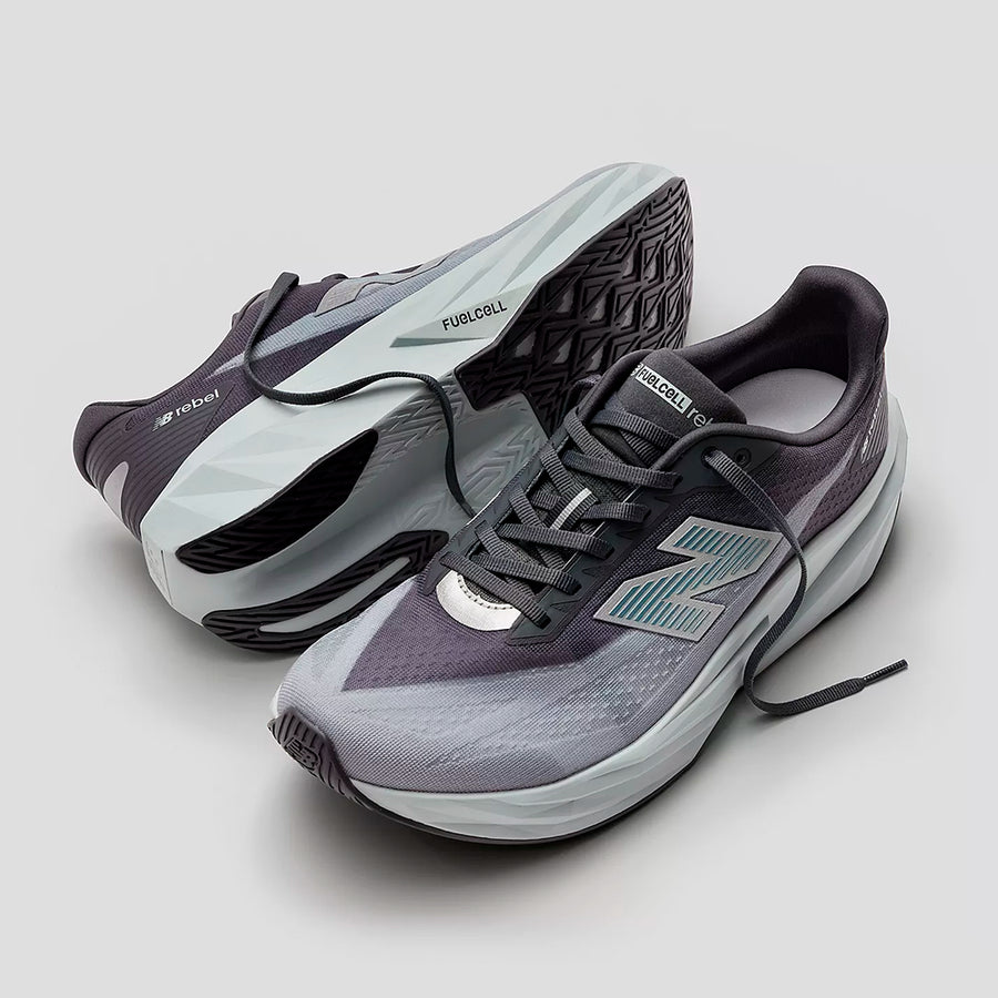 New Balance FuelCell Rebel v5 Hombre Magnet Light Zinc Blue